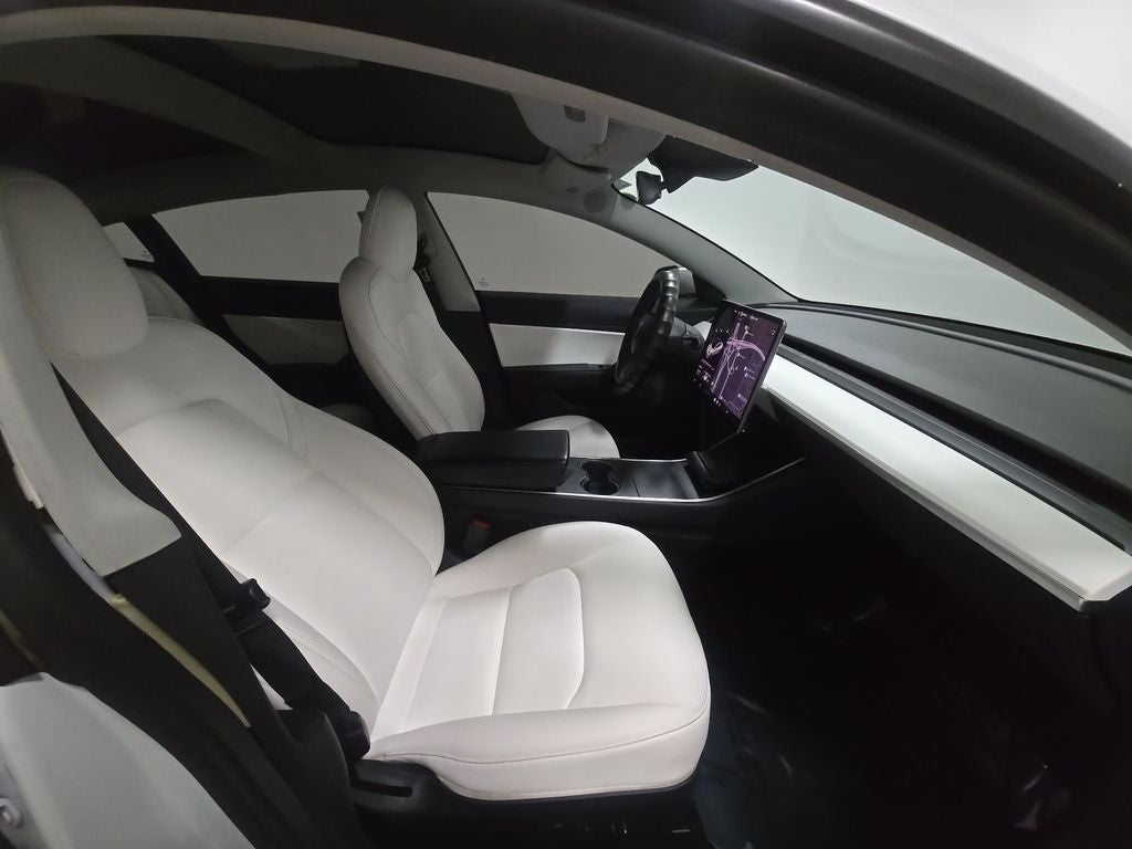 2019 Tesla Model 3 Mid Range