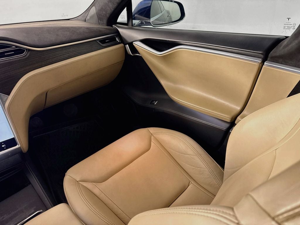 2016 Tesla Model S 70