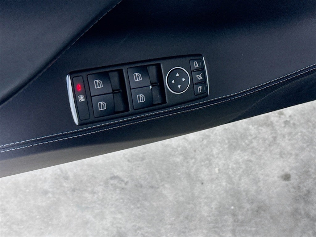 2016 Tesla Model S 70