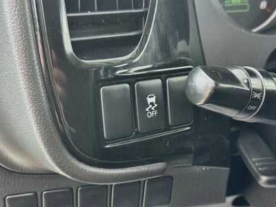 2016 Mitsubishi Outlander ES