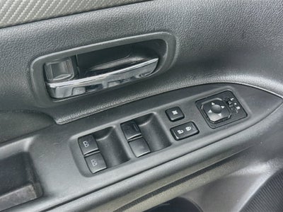 2016 Mitsubishi Outlander ES
