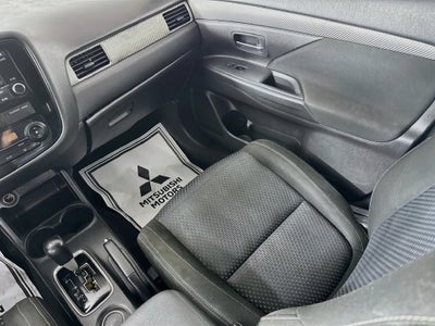 2016 Mitsubishi Outlander ES