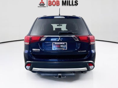 2016 Mitsubishi Outlander ES