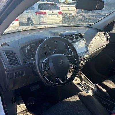 2025 Mitsubishi Outlander Sport 2.0 LE