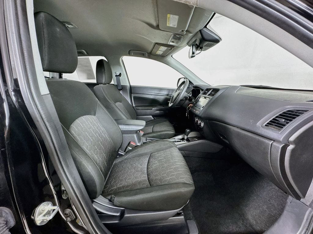2024 Mitsubishi Outlander Sport 2.0 ES
