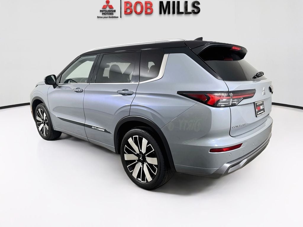 2025 Mitsubishi Outlander SEL