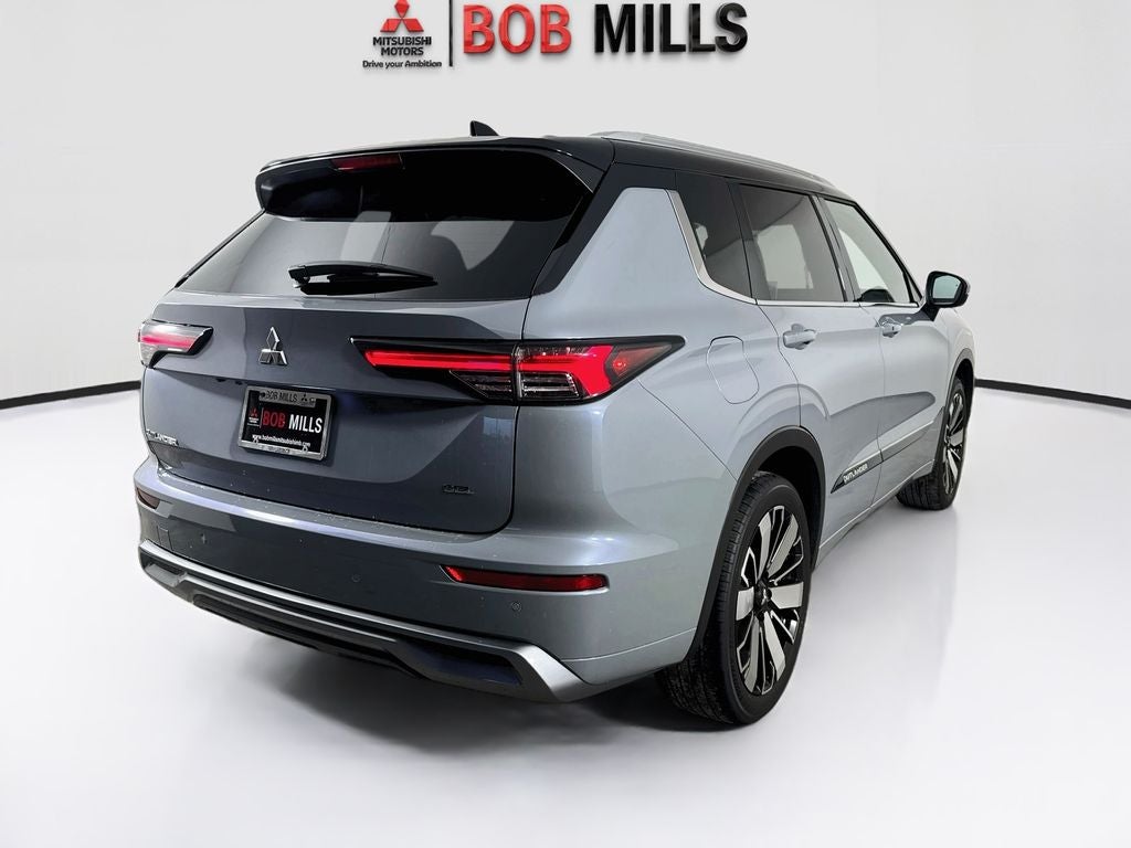 2025 Mitsubishi Outlander SEL