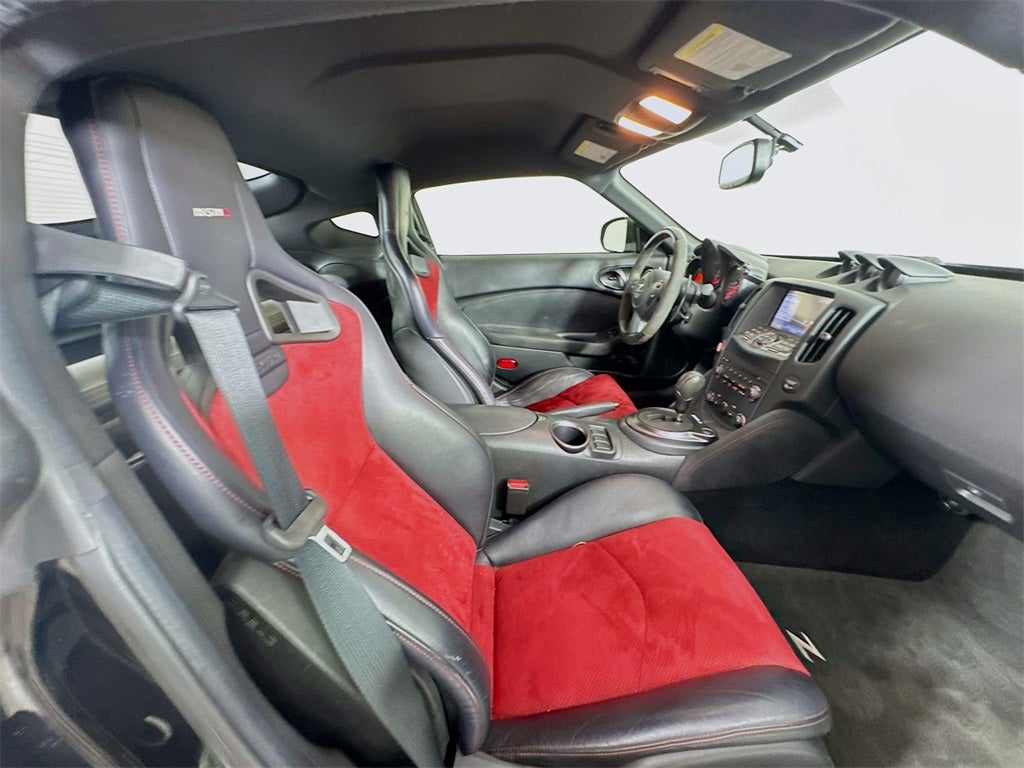 2015 Nissan 370Z NISMO Tech