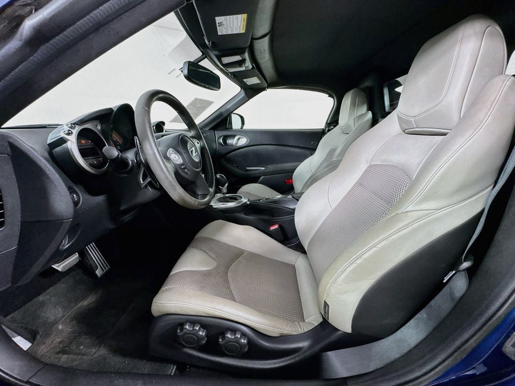 2016 Nissan 370Z Touring Sport