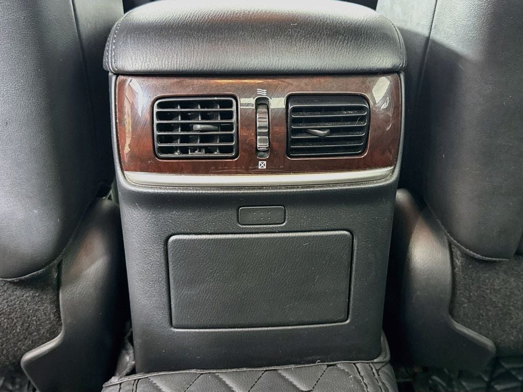 2015 INFINITI Q70L 3.7