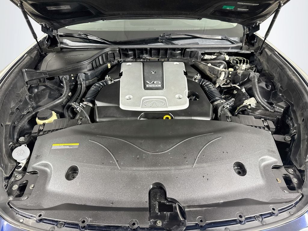 2015 INFINITI Q70L 3.7