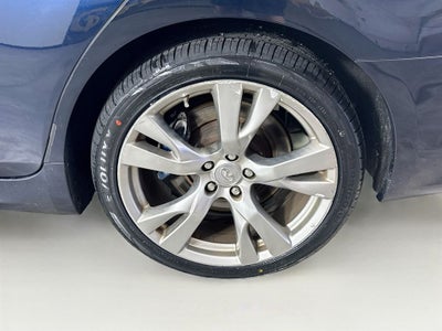 2015 INFINITI Q70L 3.7