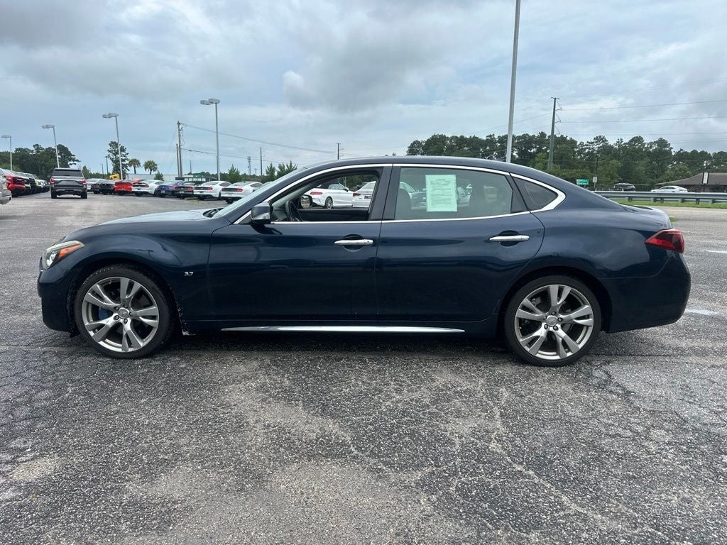 2015 INFINITI Q70L 3.7