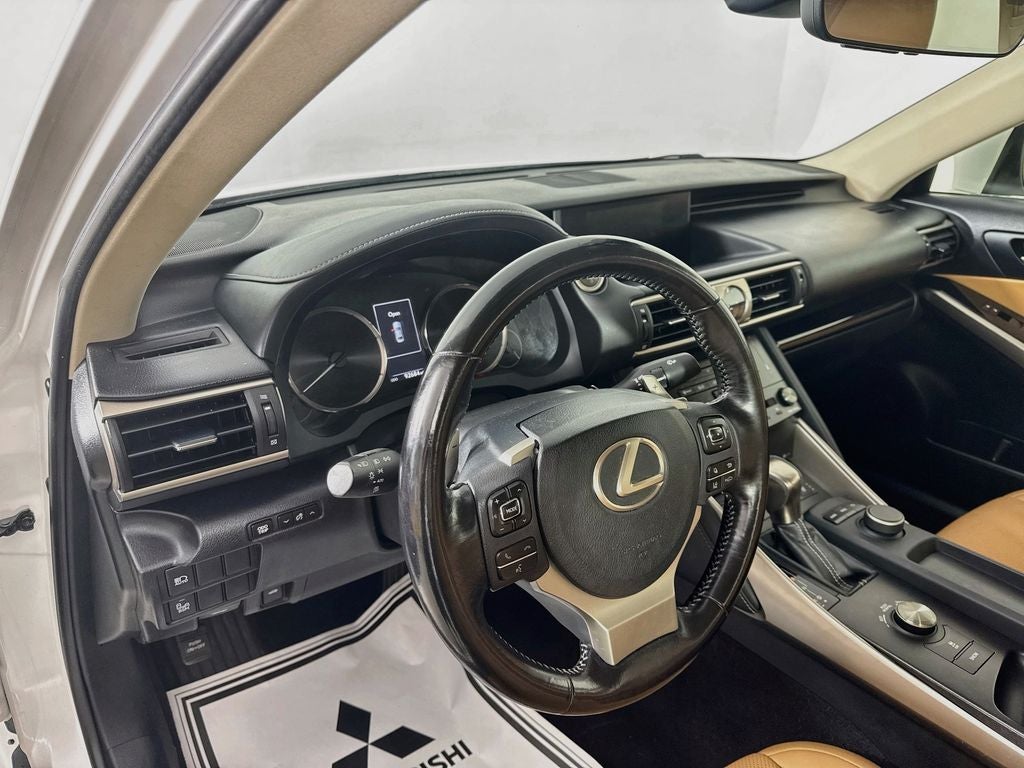 2017 Lexus IS 300