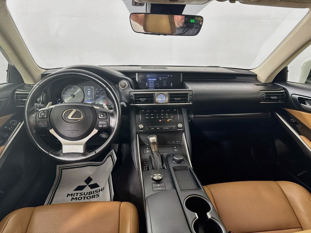 2017 Lexus IS 300