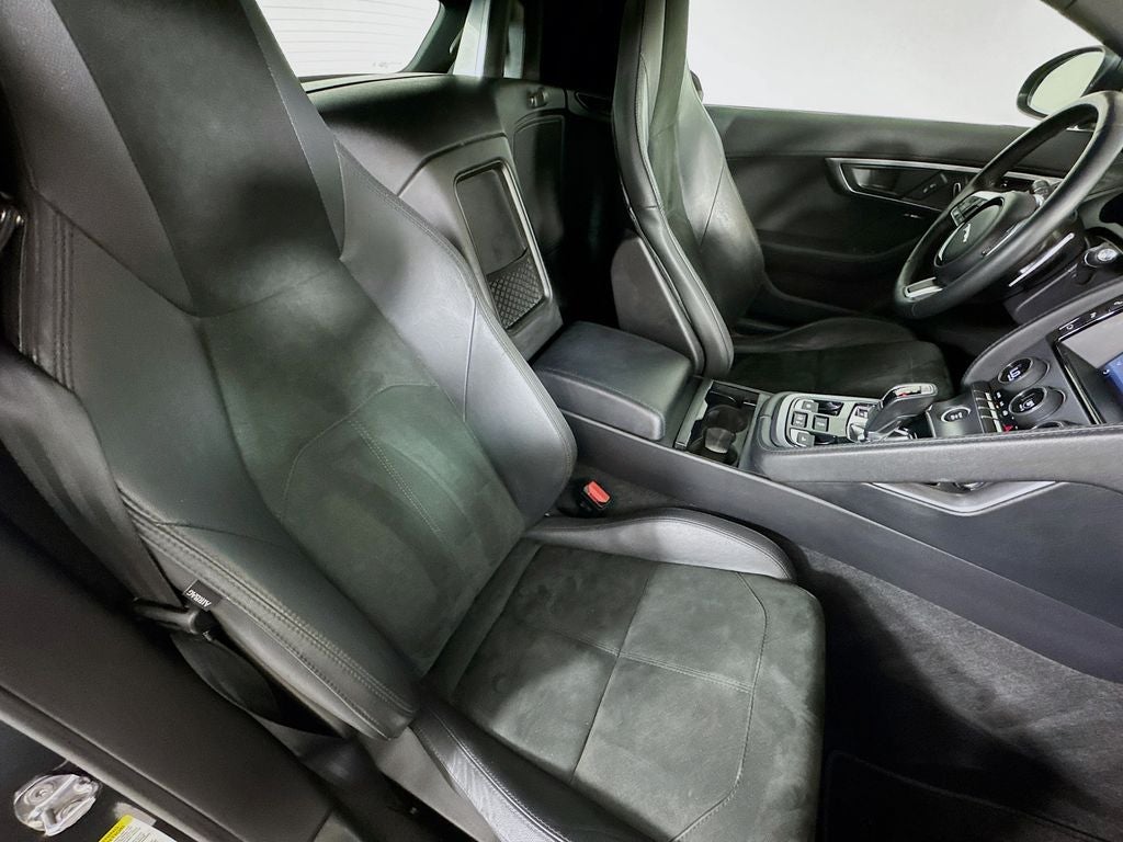 2018 Jaguar F-TYPE Base