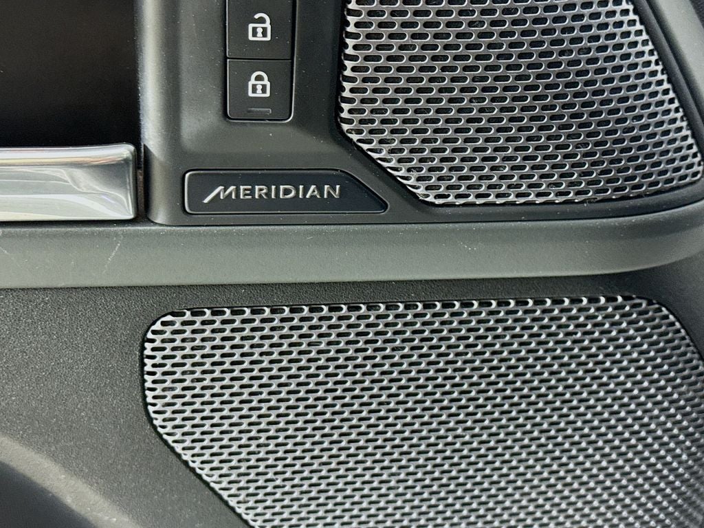 2021 Land Rover Defender 110 X-Dynamic SE