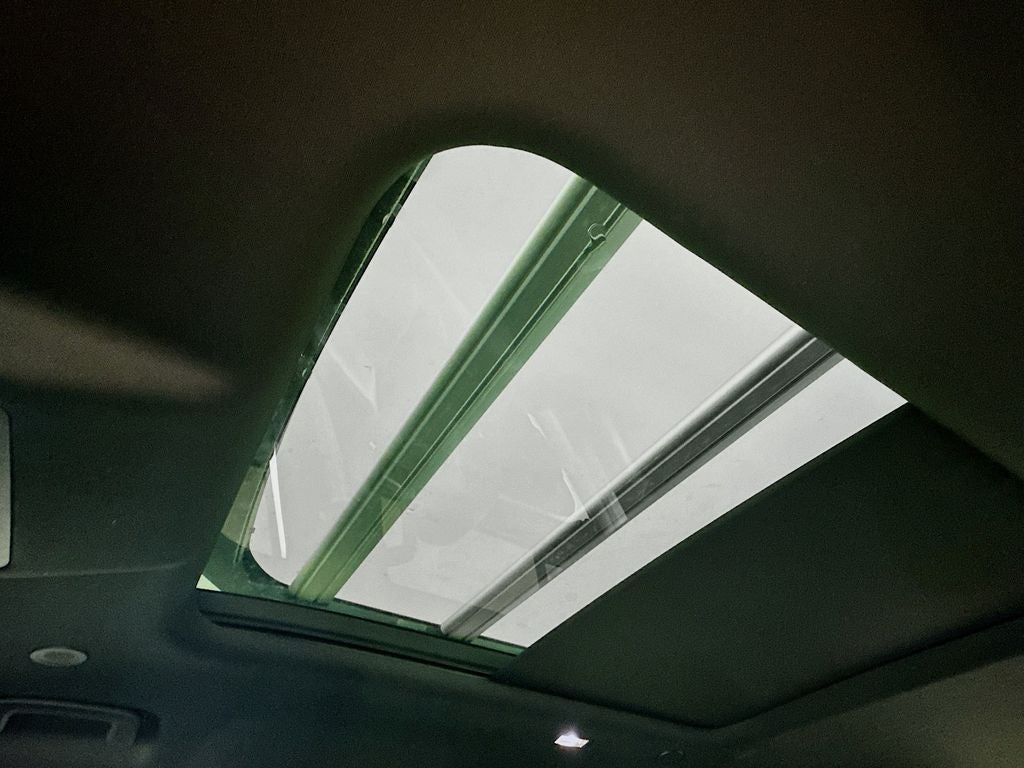 2021 Land Rover Defender 110 X-Dynamic SE