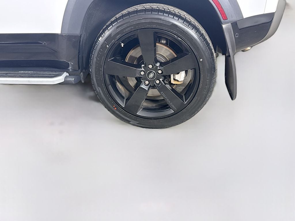 2021 Land Rover Defender 110 X-Dynamic SE