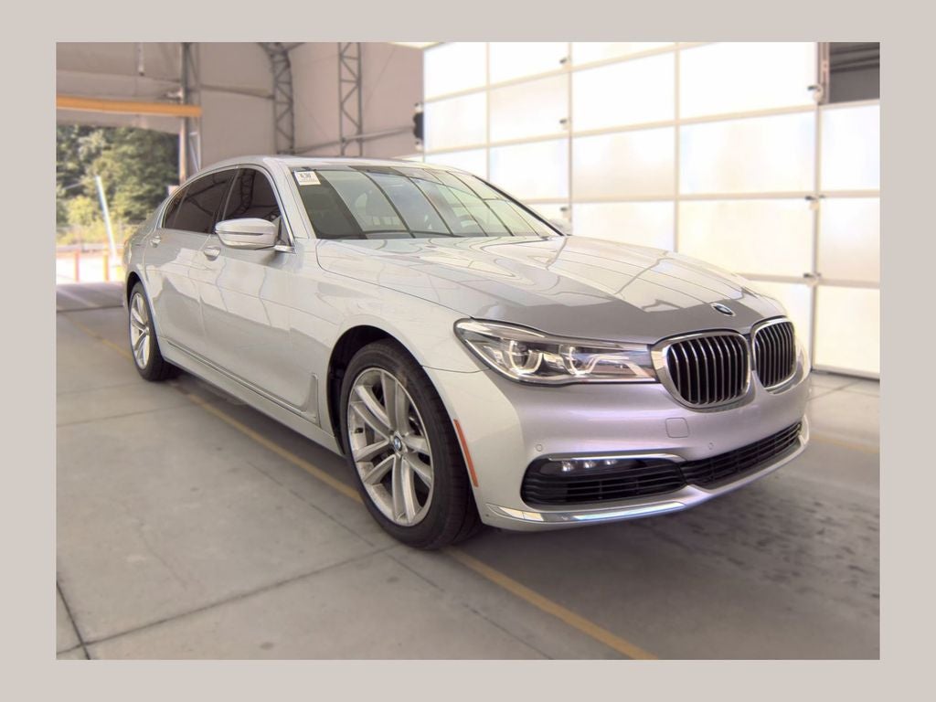 2018 BMW 7 Series 750i xDrive