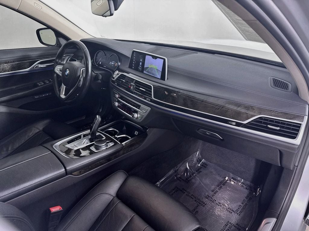 2018 BMW 7 Series 750i xDrive
