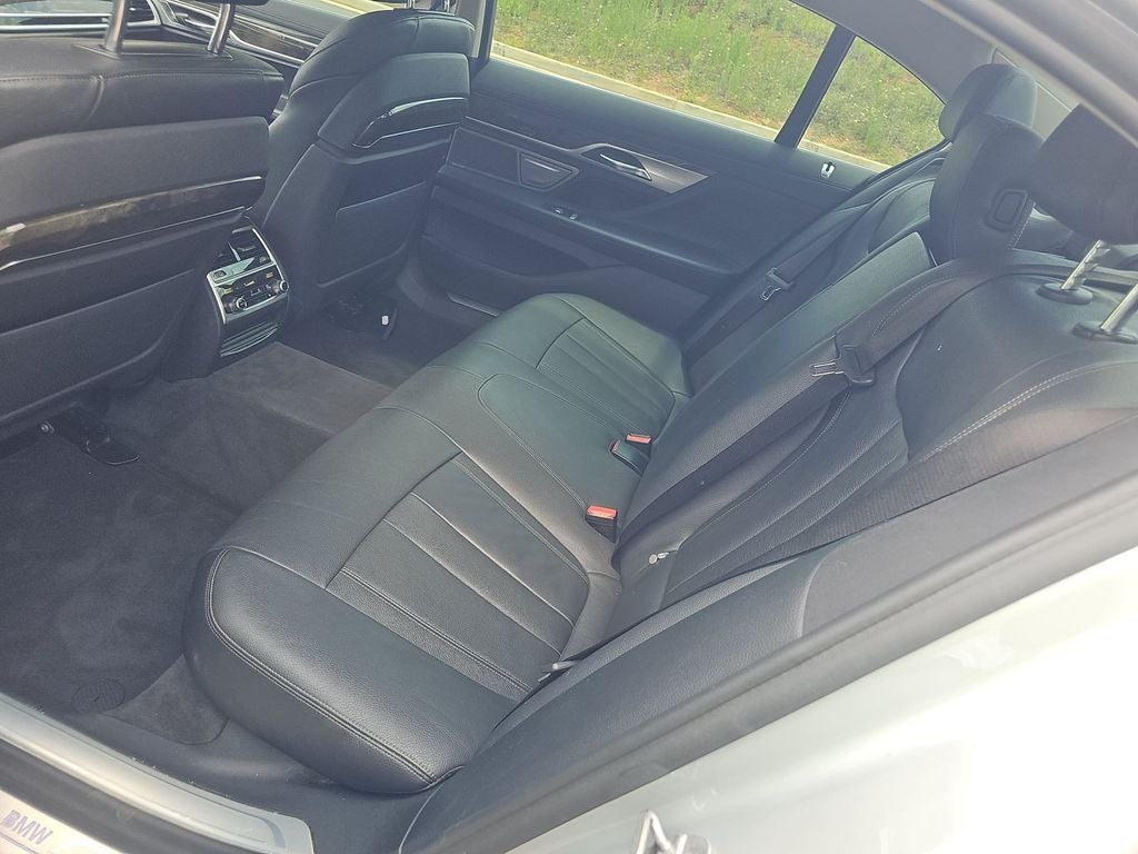 2018 BMW 7 Series 750i xDrive