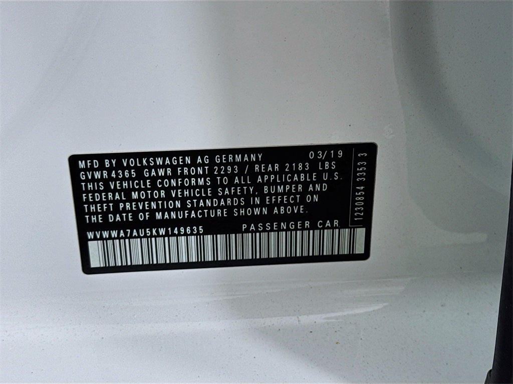 2019 Volkswagen Golf R DCC & Navigation 4Motion