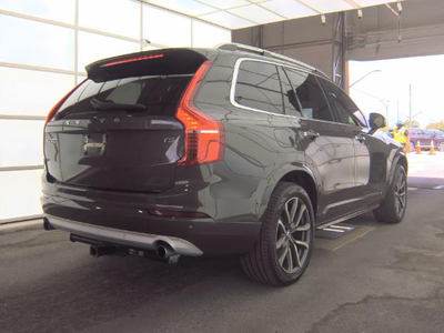 2018 Volvo XC90 T5 Momentum 5P